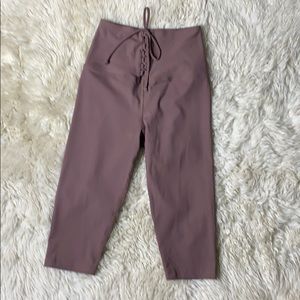 Year of Ours Cameron Cropped Lace-Up Leggings